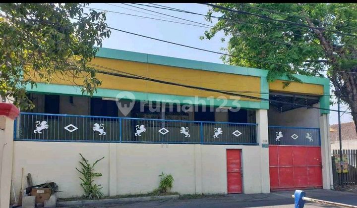 Land Area 600M² House, Wonocolo, South Surabaya Land Area 600M² House, Wonocolo, South Surabaya