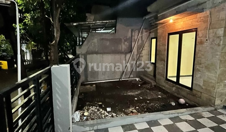 For Rent Semolowaru House Near Raya Merr 2