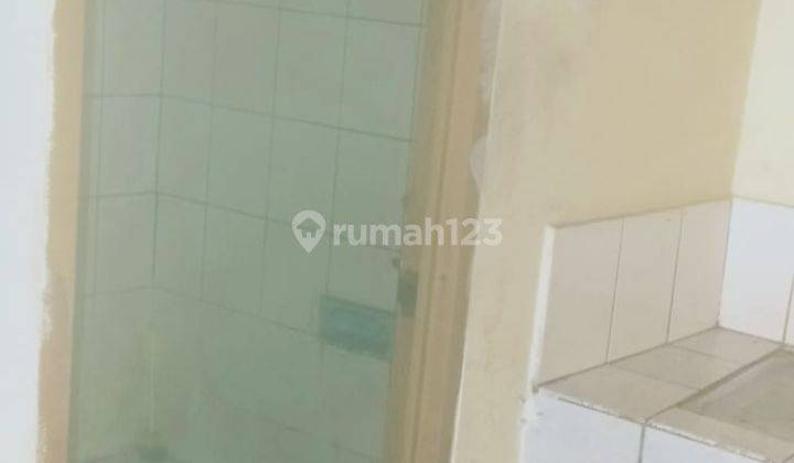 Ruko Bagus Strategis di Jl. Kelapa Dua Wetan, Ciracas Jakarta Timur , Jakarta Timur 2
