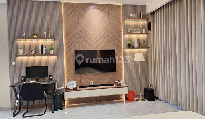 Dijual Rumah Baru SHM Furnished 4kt di Banjar Wijaya  1