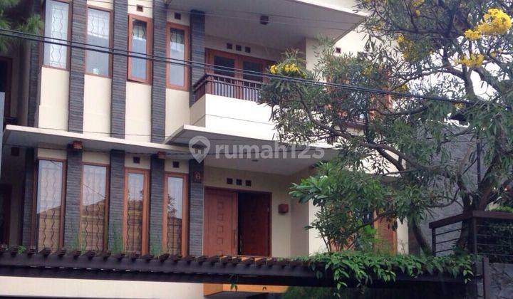 Jual Rumah Lux 3 lantai JL. Setrasari, Bandung, SHM, Hadap Barat 1