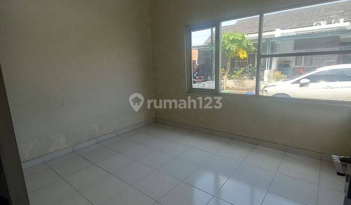 Jual Rumah di Komplek Cluster Sayap TKI Baru 2