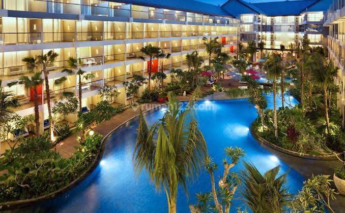 Jual Condotel Seminyak Bali Furnished Pool View 1