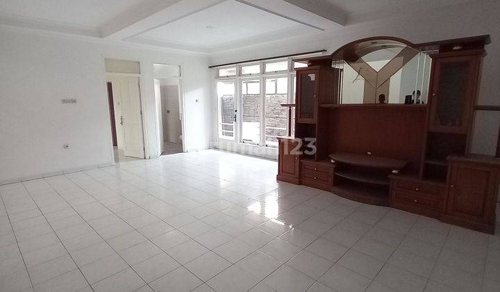 Jual Rumah Siap Huni Komplek Elite Soekarno Hatta 1