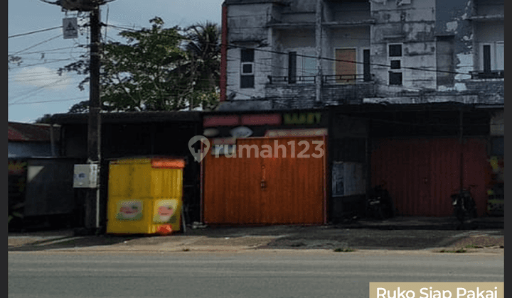 Ruko Usaha di Tepi Jalan Ampera 1