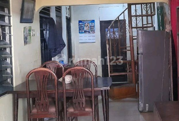 Rumah Lama Dengan Lokasi Bagus Dan Harga Terbaik Di Tebet  2