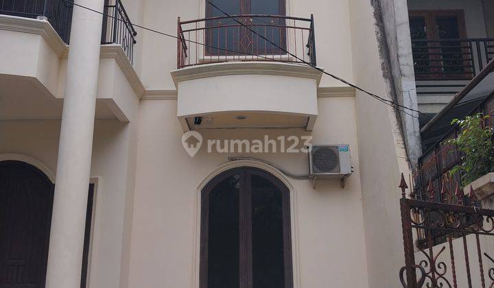 DISEWAKAN RUMAH CANTIK SIAP HUNI DI PERUMAHAN BUMI MALAKA ASRI  