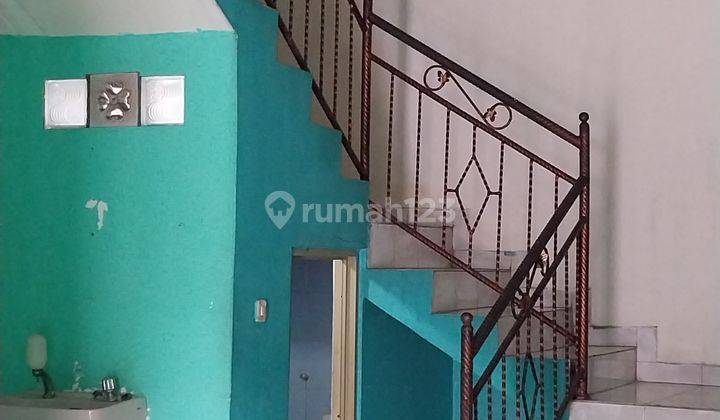 DISEWAKAN RUMAH CANTIK SIAP HUNI DI PERUMAHAN BUMI MALAKA ASRI  