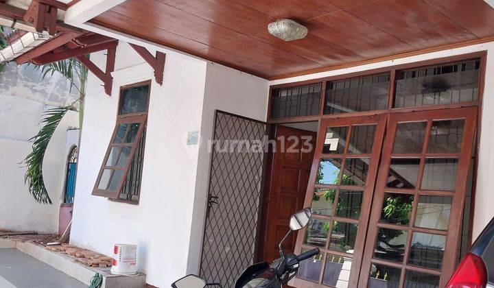 Rumah 2 lantai di komplek gudang peluru 2