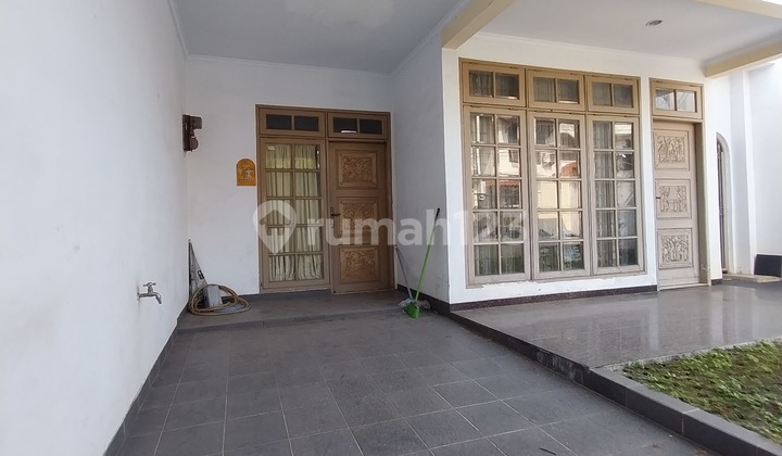 Rumah Cantik 160 Mtr Siap Huni Di Pondok Kelapa. 2