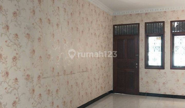 Rumah Minimalis Modern Jalan 2 Mobil Dengan Harga Minimalis 1