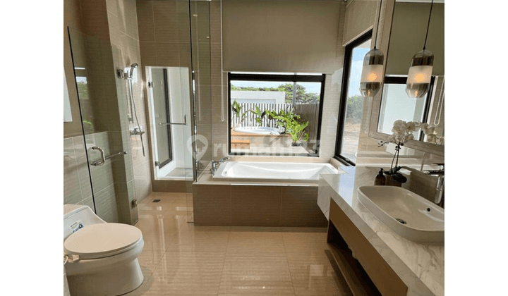 Rumah di Summarecon Serpong Cluster Heron Mewah 3 Lantai Ideal 5
