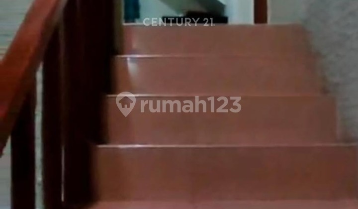 House in Janur Elok 3, Kelapa Gading, North Jakarta 2