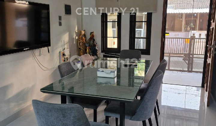 Semi-Furnished New House at Janur Kuning Residence, Kelapa Gading