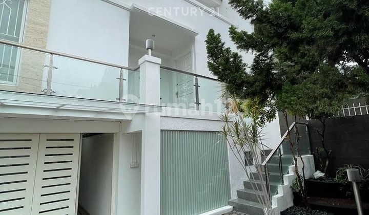 Disewakan Rumah di Sukabumi Selatan Kebon Jeruk Jakarta Barat 2