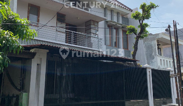 Rumah Siap Huni Luas Bangunan 300 M2 Di Rawamangun Jaktim