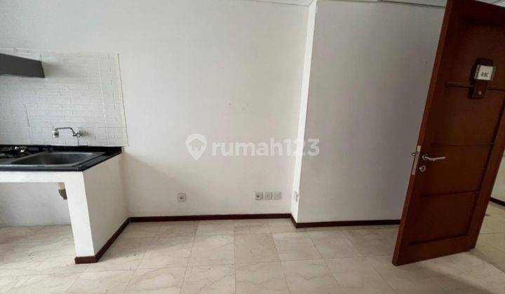 Apartment Royal Medterania 2 BR Semi Furnished Bagus 2