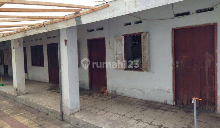 Rumah Tengah Kota Jombang Pinggir Jalan Pagar Lebar 2