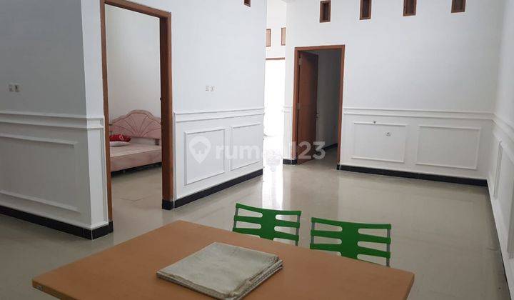 Rumah Berpagar Ada Kanopi di Perumahan Mahameru 2