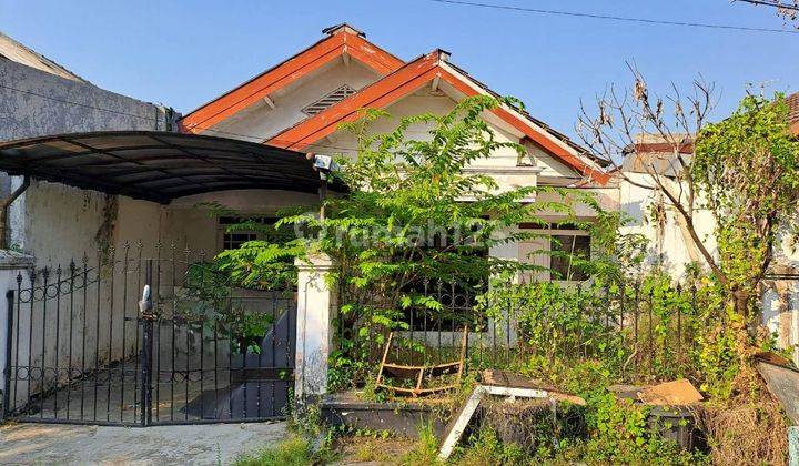 Rumah Berpagar di Pondok Tjandra Ada Carport 1