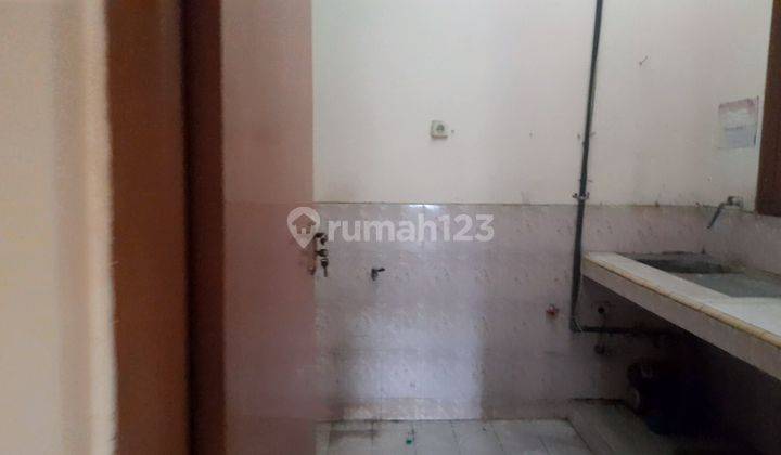 Rumah 2 Lantai Strategis di Perumahan Mojongapit, Jombang 2