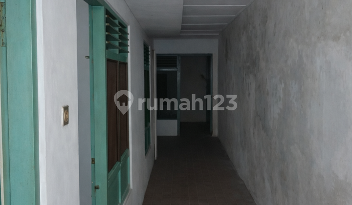 For Rent: Large 2-Story Shop House Beside Jombang Road 2