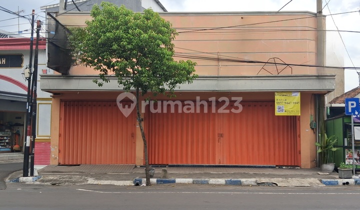 For Rent 2-Story Shop House on Gus Dur Street, Jombang