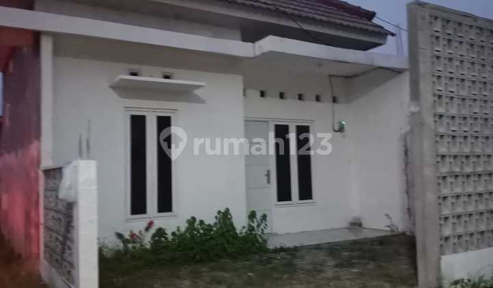 New House in Mustika Regency Cluster – Mojongapit 1