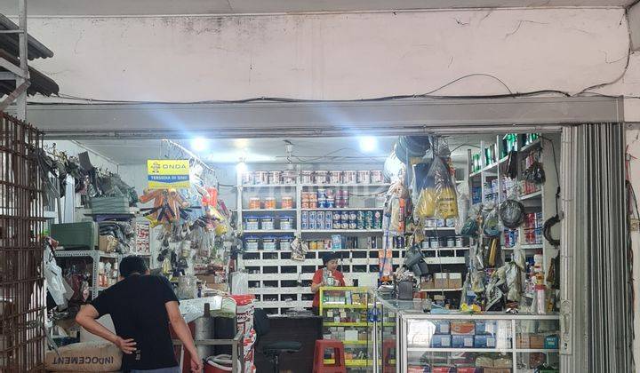 Di jual / take over usaha matrial di pinggir jalan besar, ramai 1