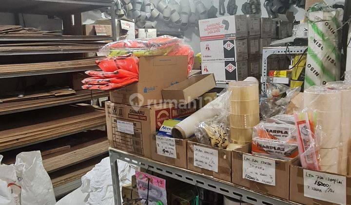 Di jual / take over usaha matrial di pinggir jalan besar, ramai 4