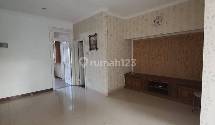 Dijual Rumah dengan Kolam Renang di Citragran Cibubur 2