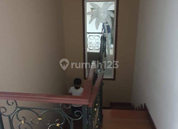 Dijual Rumah dengan Kolam Renang di Citragran Cibubur 3