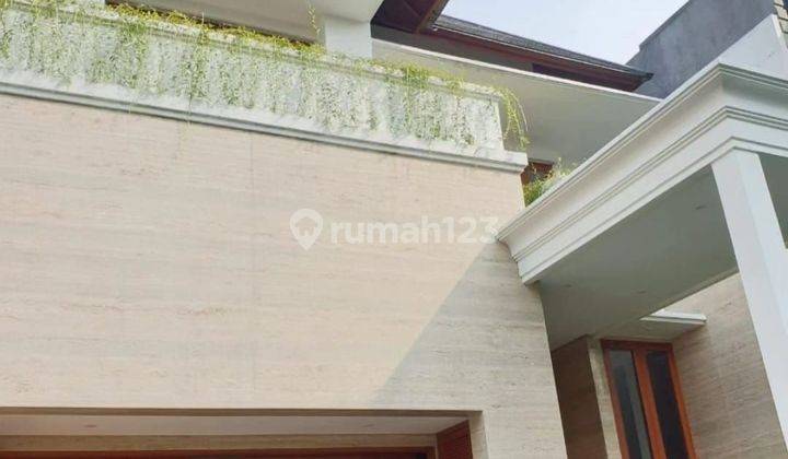 Rumah Cantik Mewah Semi Furnished 2 Lantai di Pondok Indah 1