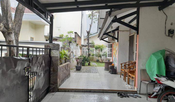 Rumah Asri dan Nyaman di Harapan Indah 2