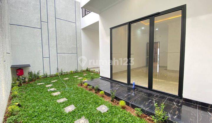 Rumah Brand New Desain Modern Siap Huni Di Duren sawit, Jakarta Timur 2