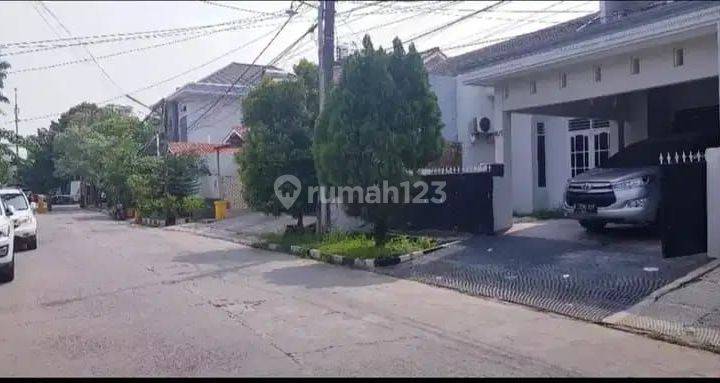 Rumah Bagus Siap Huni di Di Perumahan Galaksi, Bekasi 2