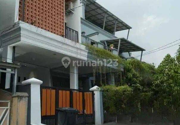 Rumah 3 Lantai di Di Jaka Permai, Kota Bekasi 1