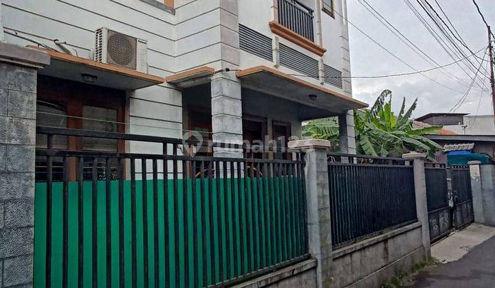 Dijual Rumah 2 Lantai Strategis Palmerah Barat 2