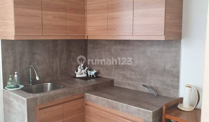 Rumah Siap Huni Bagus Semi Furnished SHM Graha Bintaro  2