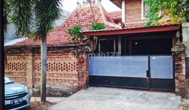 Rumah 2 Lantai Bagus Semi Furnished SHM di Rempoa  1