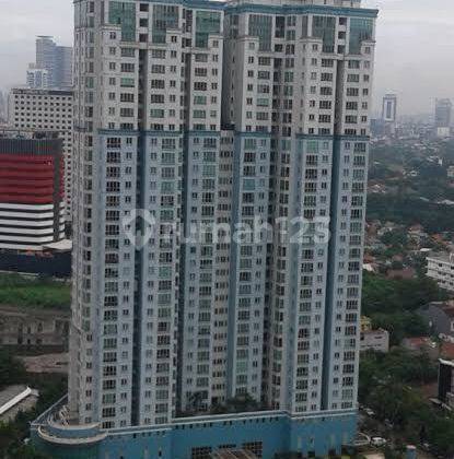  Apartemen Disewa Puri Imperium, Furnish, Luas 136 Meter, Kode 18315 Na 7