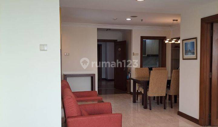  Apartemen Disewa Puri Imperium, Furnish, Luas 136 Meter, Kode 18315 Na