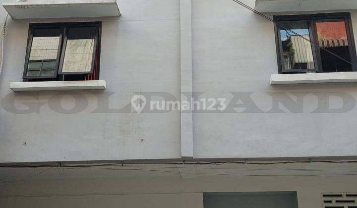 Kode 20212 Li ,Dijual Ruko Mangga Besar,luas 135 M2 1