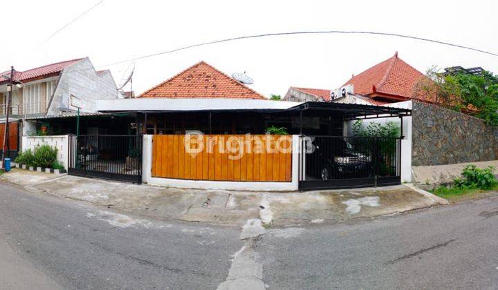 RUMAH LUAS DEKAT JL INDRAGIRI 1