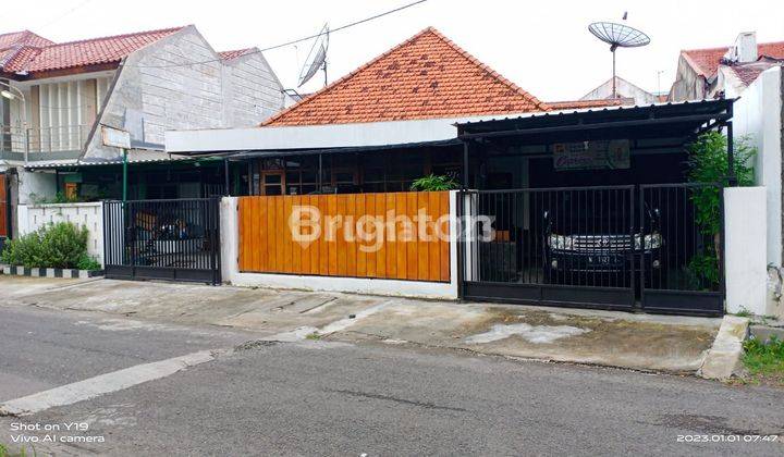 RUMAH LUAS DEKAT JL INDRAGIRI 2