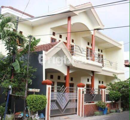 RUMAH GUBENG DEKAT DR SOETOMO 1