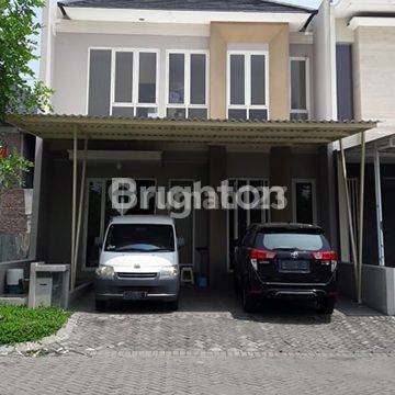 RUMAH MODERN ROYAL RESIDANCE WIYUNG 1