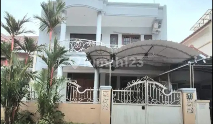 Semi Furnish Dekat Pakuwon Mall