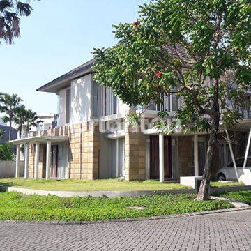 RUMAH MEWAH ROYAL RESIDANCE 1