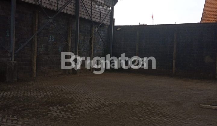 IRON WAREHOUSE WEST SURABAYA IRON WAREHOUSE WEST SURABAYA